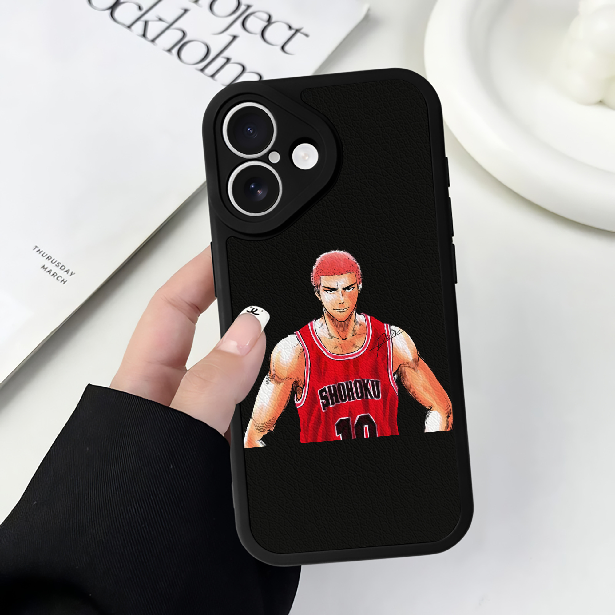 （画像用） SLAM DUNK／スラムダンク 【iPhone 16シリーズ対応】シリコンスマホケース（レザー調） 材質：シリコン